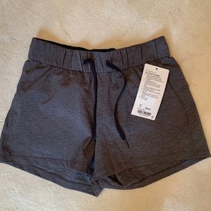 Lululemon On The Fly Short